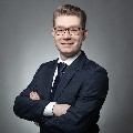Presenter portrait